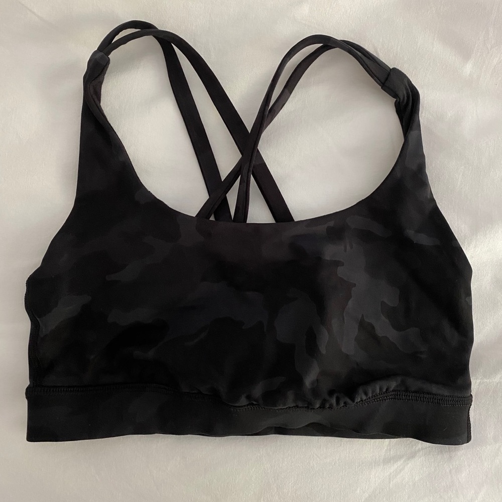 Lululemon Energy Bra in Black Camo Size 2